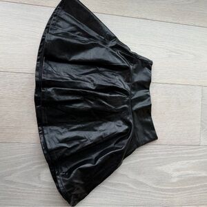 Faux leather shiny Black Women's Skirt